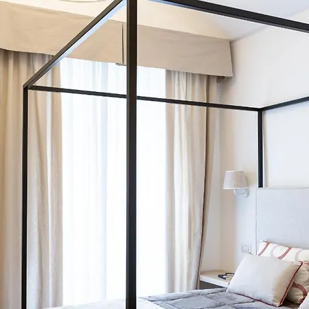 La Dimora Di Cornelia Apartahotel 4*