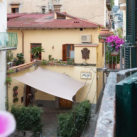 La Dimora Di Cornelia Aparthotel 4*