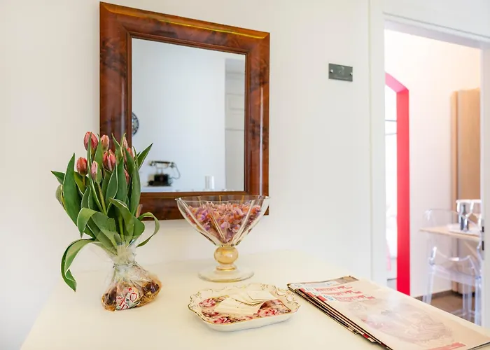 La Dimora Di Cornelia Ξενοδοχείο με διαμερίσματα 4*