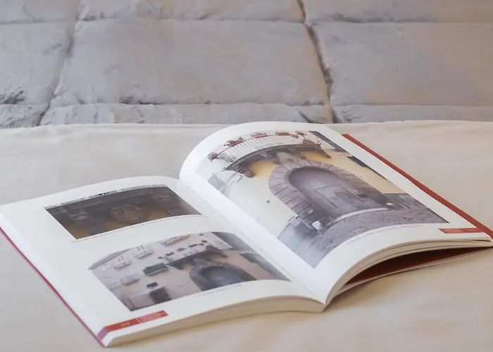 Ξενοδοχείο με διαμερίσματα La Dimora Di Cornelia 4*