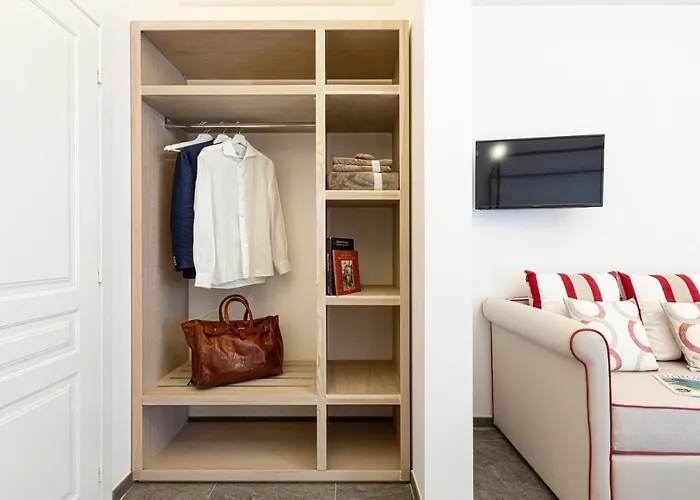 La Dimora Di Cornelia 4*